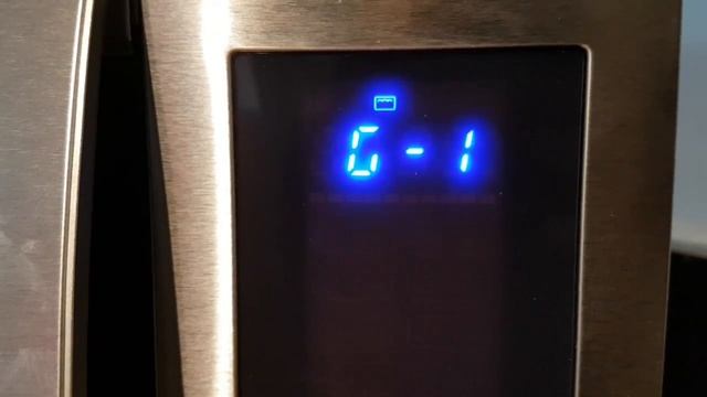 Sharp R982STM Combi Microwave Oven смотреть онлайн