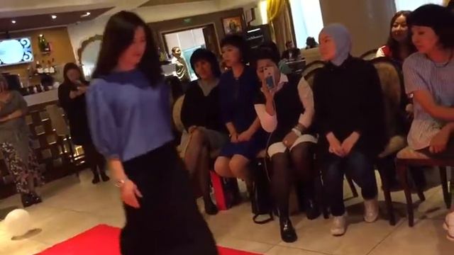 Каныкей Батырова дом Моды показ смотреть онлайн