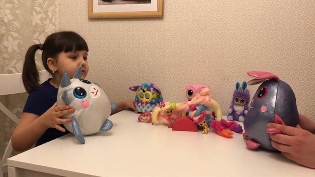 Funny Toys # 3 Влог, знакомство с Соней. Папа и Соня играют с Милашкой и Ушастиком) смотреть онлайн