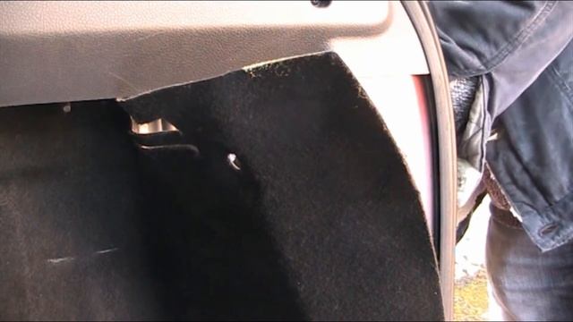 Dacia Logan MCV Tailgate Removal- How to remove the tailgate light- Dacia Logan MCV-No Tools #short смотреть онлайн