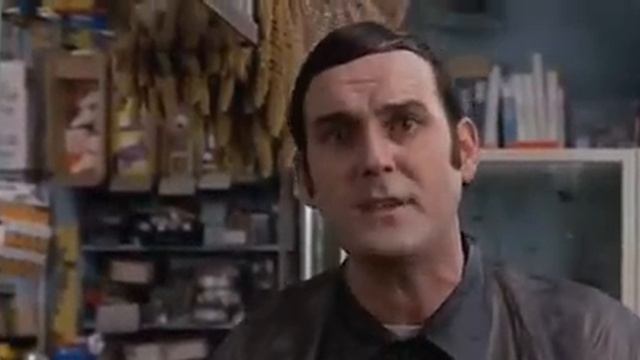 Monty Python - Dead Parrot Sketch & The Lumberjack Song смотреть онлайн