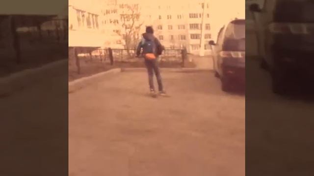 Трюки на самокате #1 смотреть онлайн