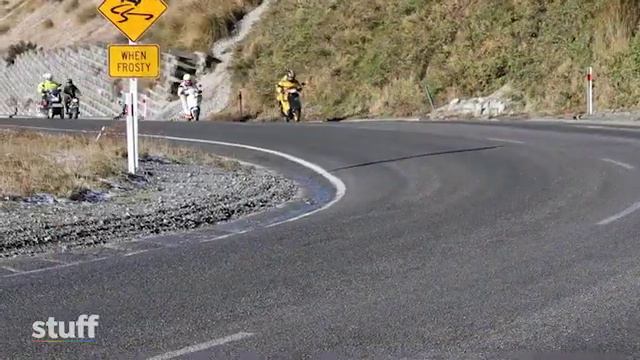 Why 250 scooter riderss braved freezing conditions to travel 250km in New Zealand | Stuff.co.nz смотреть онлайн