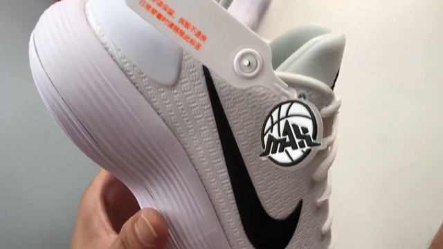 Nike Hyperdunk 2017 Low TB White Black 897807 100 смотреть онлайн