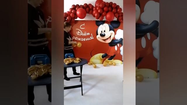 Оформление фотозоны в стиле Микки Маус смотреть онлайн