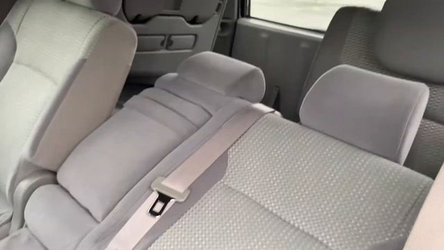 2005 Toyota 4Runner 4WD with 3rd row смотреть онлайн