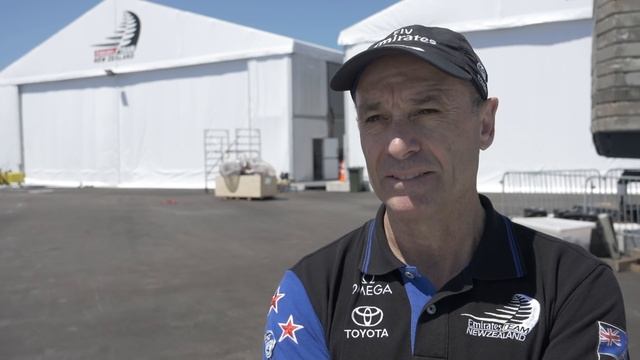 Emirates Team NZ's AC50 race boat - first day sailing in Bermuda смотреть онлайн