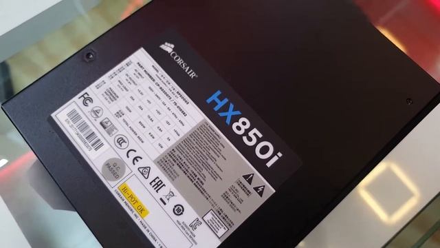 Another Core i9 9900K + Corsair Build from REDTECH Computers - Intel Core INVADER! смотреть онлайн