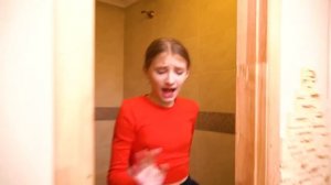 Стали НЯНЯМИ у ЗЛОГО РЕБЕНКА!!!