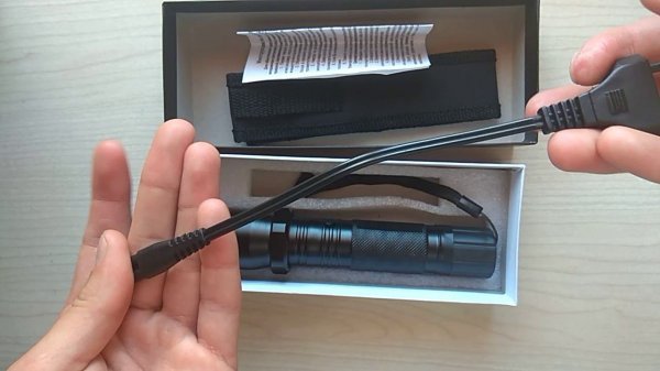 Электрошокер Оса POLICE 1101 Max Effect - комплектация шокера от интернет-магазина OboronaShop.ru