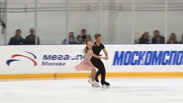 Полина Панькова/Антон Спиридонов, ПТ. Первенство г.Москвы среди юниоров 2017 смотреть онлайн