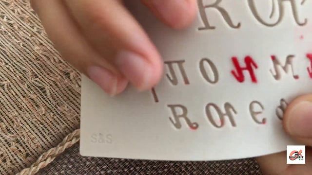 Как пользоваться молдом АЛФАВИТ. Силиконовый молд для мастики. Буквы из мастики. смотреть онлайн