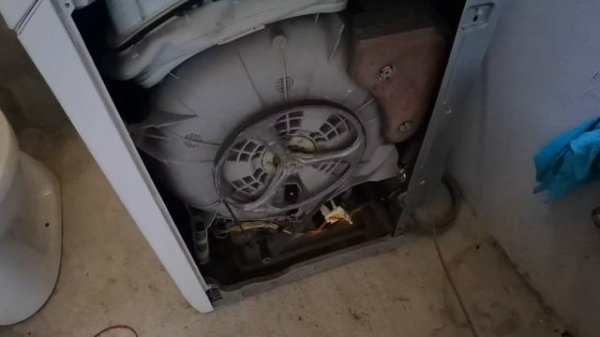 Electrolux EWT10115W Washing Machine Top