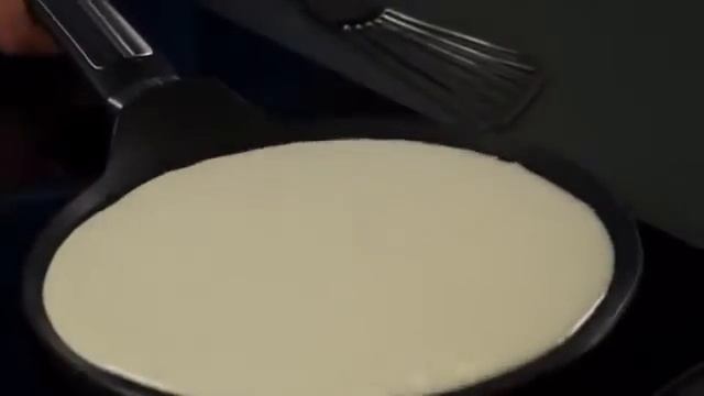 Patelnia do naleśników смотреть онлайн