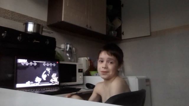 Я записываю видео дома и где я живу и где я записываю ролики бывает то что я их записываю на улице смотреть онлайн