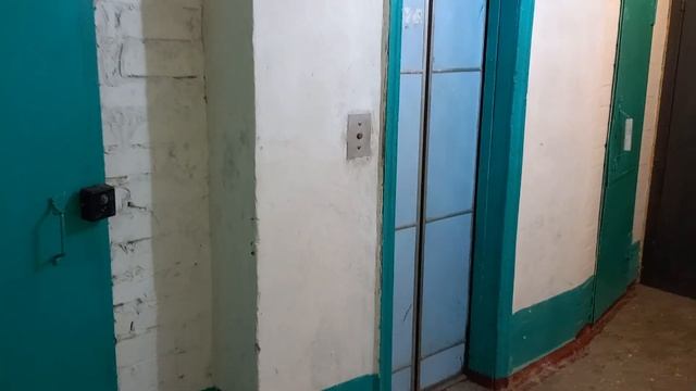 Пассажирский лифт Укркоммунмаш Q=320 кг, V=0,71 м/с. (Украина г. Кременчуг) смотреть онлайн