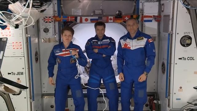 Девушка в КОСМОСЕ со странной ориентацией! смотреть онлайн