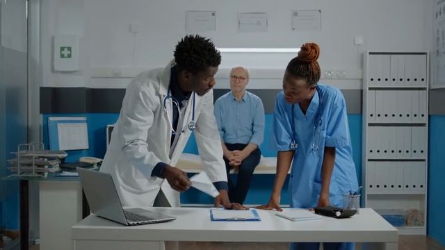 Что будет если вовремя НЕ вытащить занозу смотреть онлайн