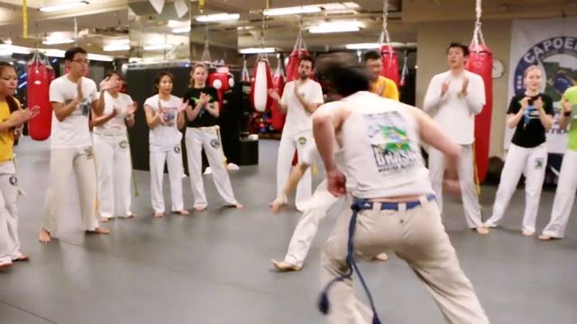 [Capoeira Roda] Workshop with Mestre Parente Cordao De Ouro Day 1 - Mestra Jo {巴西戰舞} {卡波耶拉} смотреть онлайн