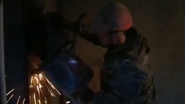 Резка стен вручную в Москве смотреть онлайн