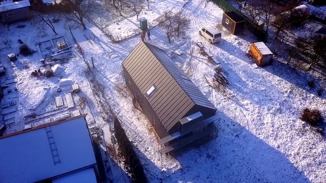 Стильный чёрный Барнхаус /каркасник в Калининграде / энергоэффективный из материалов компании STEIC смотреть онлайн