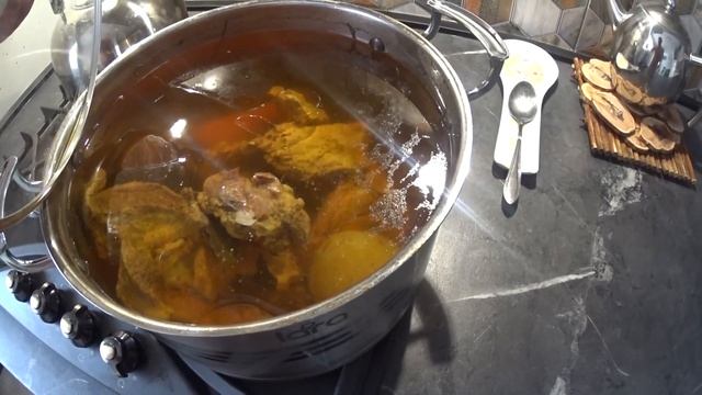 СУПЕР рецепт. Бульон основа для супа. Что приготовить. Говядина на кости. Пальчики оближешь. смотреть онлайн