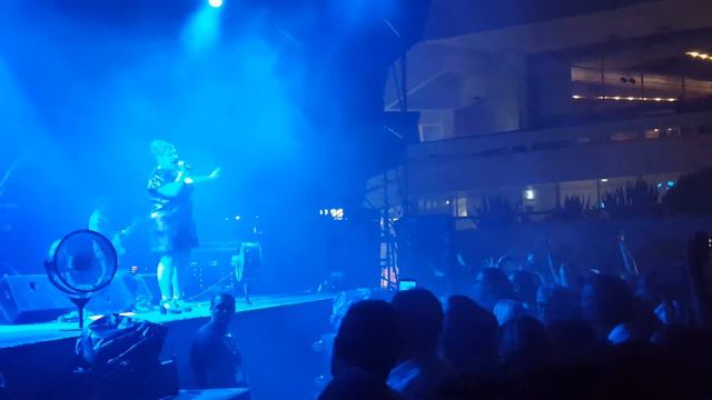 Beth Ditto - Love Long Distance (live in Cannes 2018) смотреть онлайн