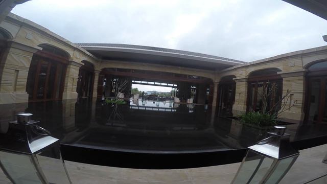 Conrad Sanya Hanitang Bay Resort смотреть онлайн