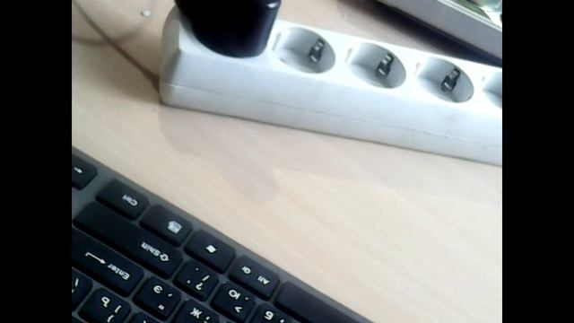 как подключить колонку на 220 вольт к зарядке или к компьютеру очень просто смотреть онлайн