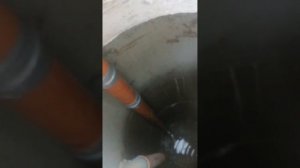 установка стационарной трубы для откачки септика. #shorts #септик #как установить