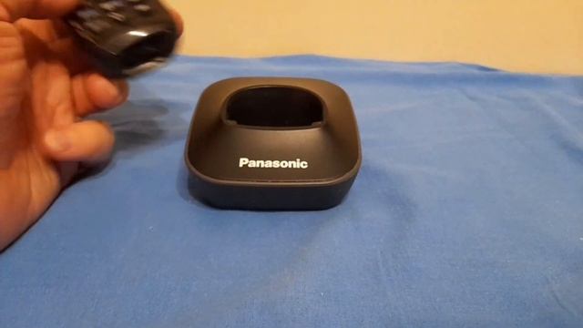 Распаковка — Беспроводной телефон Panasonic KX-TG1611 смотреть онлайн