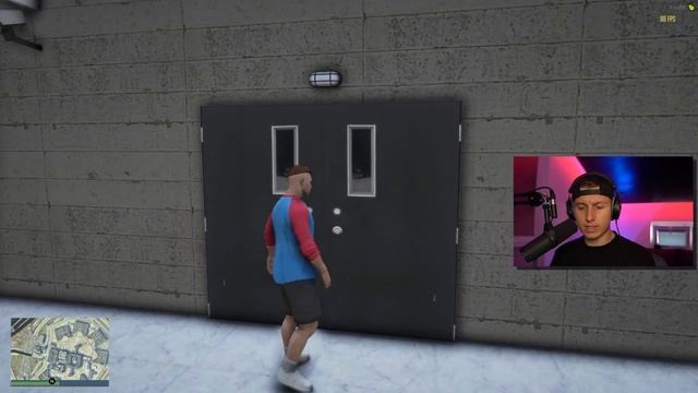 Ich BRECHE aus dem GEFÄNGNIS aus in GTA 5 RP! смотреть онлайн