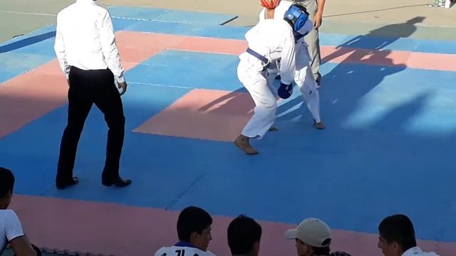 Рукопашный бой Бахром Шаропов