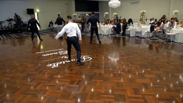Zeybek dancing at Turkish wedding (Melbourne 2020) смотреть онлайн