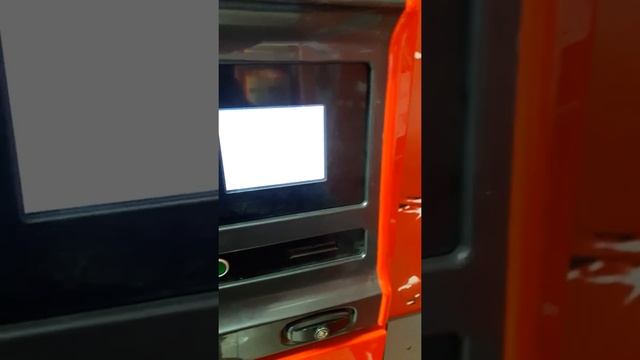 Приём стеклотары в Чехии Kaufland 03.2019 смотреть онлайн