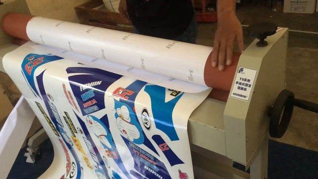 Review proses laminasi decal sticker смотреть онлайн