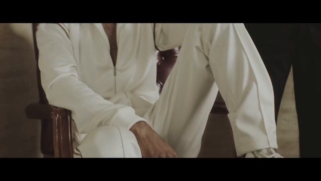 21 Savage - Bank Account (Official Music Video)