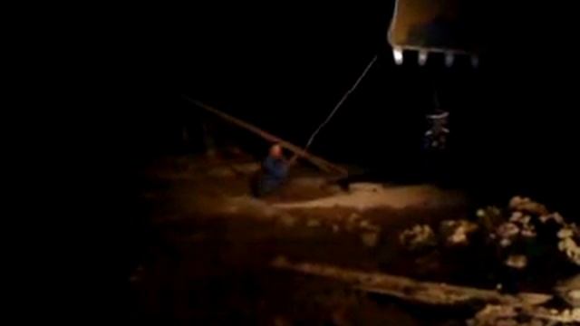 смешное провалился в грязь смотреть онлайн