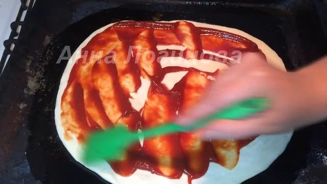 Как приготовить пиццу дома в духовке быстро и вкусно из Слоеного теста! смотреть онлайн