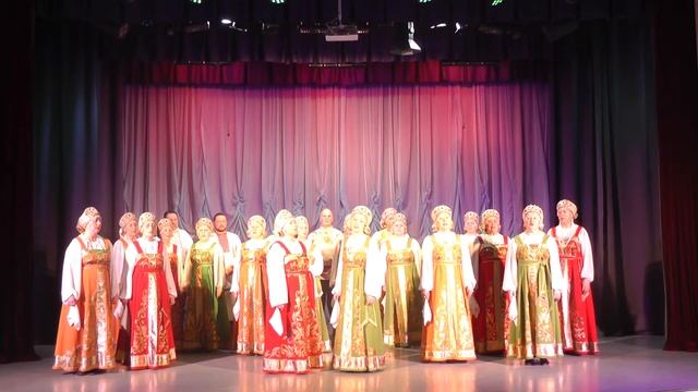 "Волга-реченька" - Слова и музыка Михаила Устинова смотреть онлайн