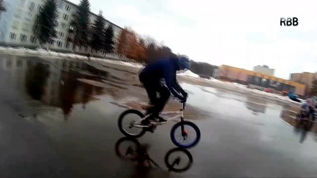 Катаемся на bmx#4 - Eight Day! смотреть онлайн