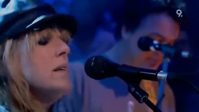 Lucinda Williams - Real Live Bleeding Fingers and Broken Guitar Strings (Live performance from 2006 смотреть онлайн