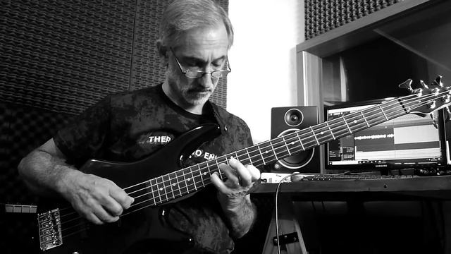 I'm so tired (The Beatles) Versión instrumental de BAJO ELÉCTRICO смотреть онлайн