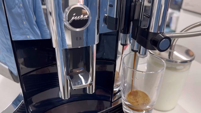 JURA E8 限定色クローム ユーラ全自動コーヒーマシン chrome コーヒーメーカー エスプレッソマシン смотреть онлайн