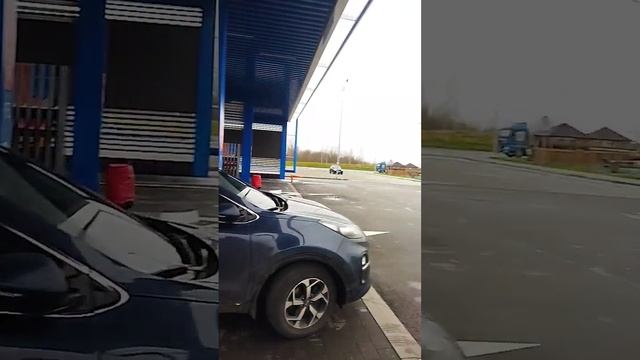 Первый раз вижу -Газпромнефть на платке М 11 заправляет сама автоматом как вставляешь пистолет в ба смотреть онлайн