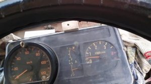 ISUZU ELF почему моргает лампа горного тормоза