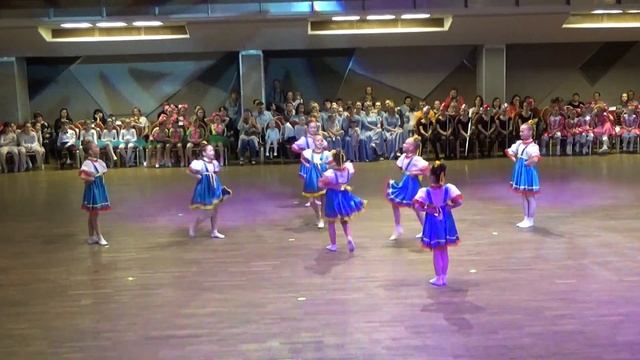 Белорусский танец «Веселуха» смотреть онлайн