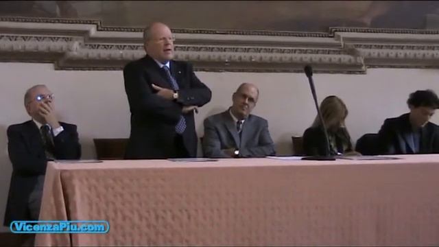 VicenzaPiù. il Gran Galà Orfei per Carpediem смотреть онлайн