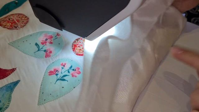 Аппликация на ткани #patchwork #лоскутноешитьё #люблюшить #печворк смотреть онлайн