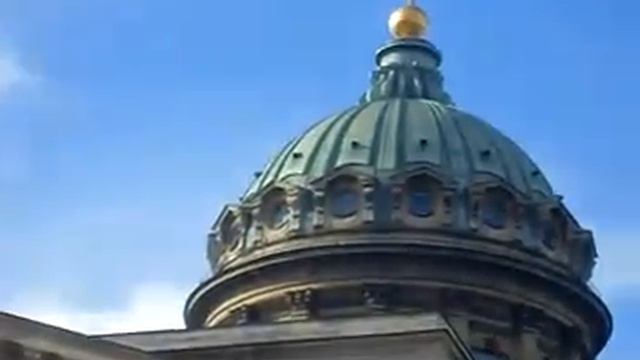 Фонтан у Казанского собора смотреть онлайн